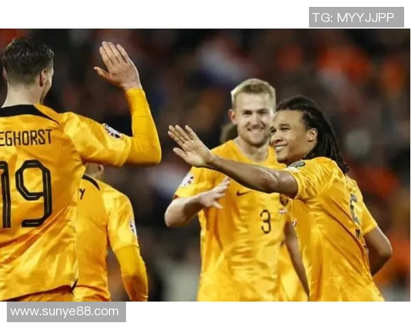 荷兰足球明星璀璨群像与他们在世界足坛留下的辉煌传奇故事